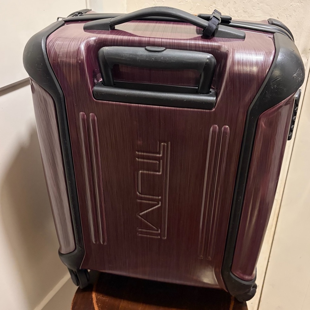 Tumi Vapor International Carry On Spinner Case Hard Shell Luggage 22” 28001CNT - Picture 2 of 11